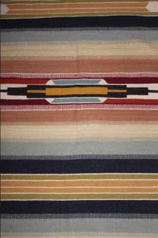 Handgeweven licht tapijt van wol  (132x72)
